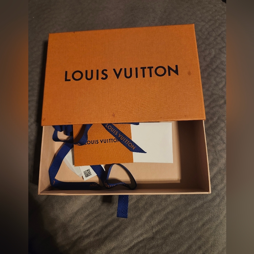 Louis Vuitton Orange Gift Box with Blue Accents
